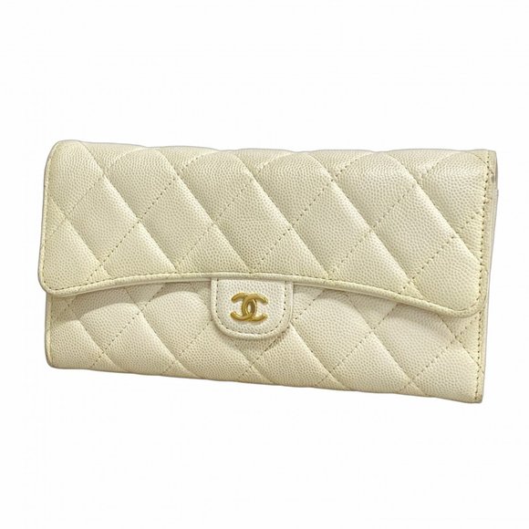 CHANEL White Caviar Leather Wallet - Picture 1 of 14
